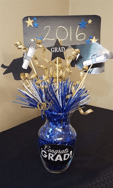 graduation centerpieces with flowers|inexpensive graduation centerpieces.